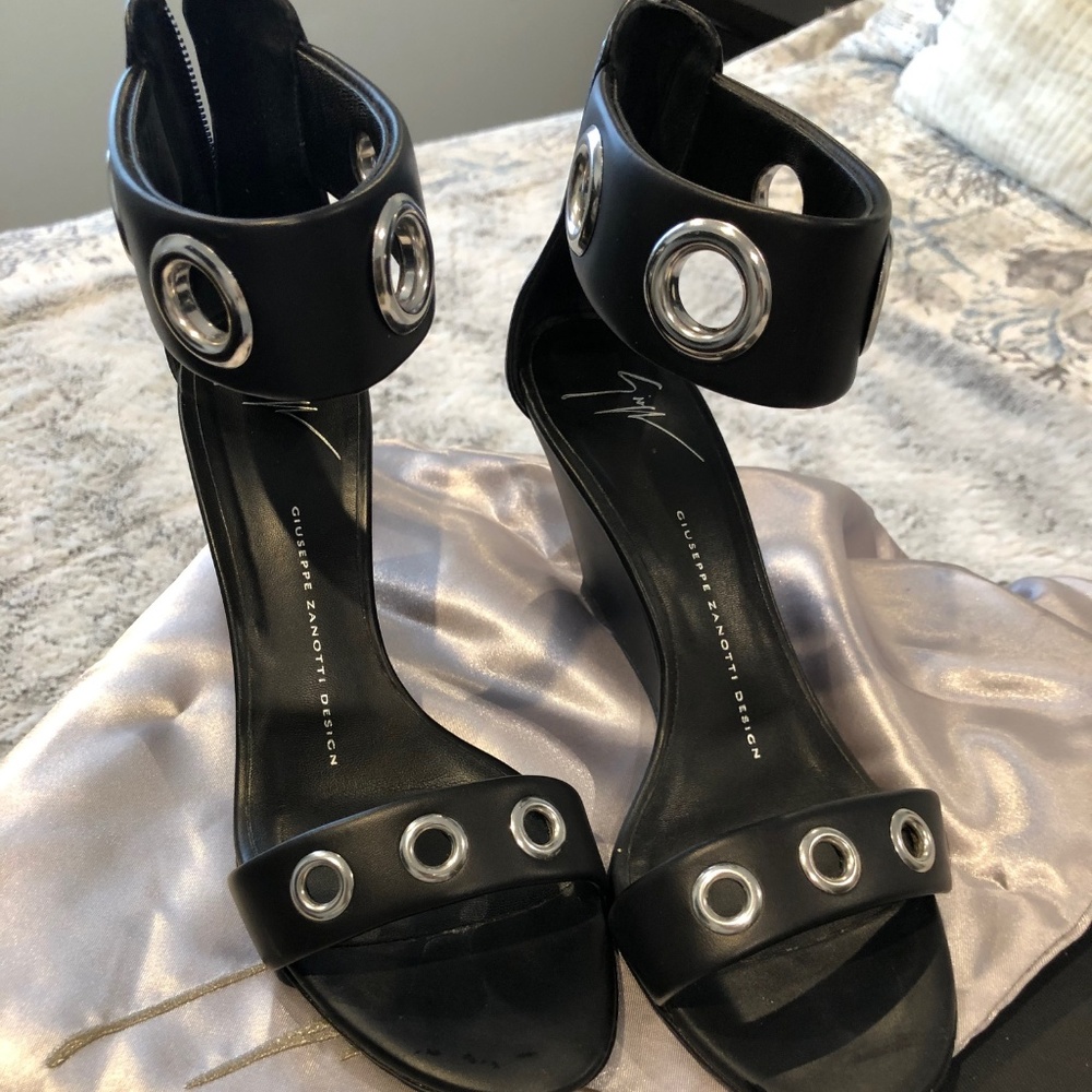 Giuseppe Zanotti